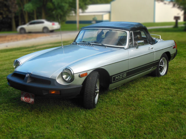 1974 Silver MG MGB Convertible