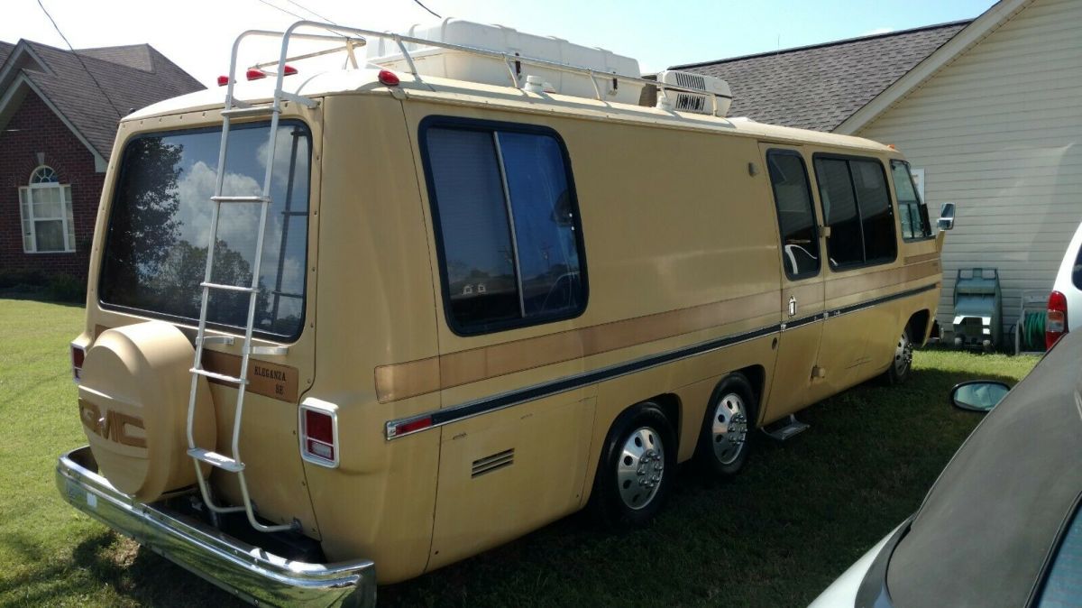 1974 Gold GMC Other CLASS A MOTORHOME