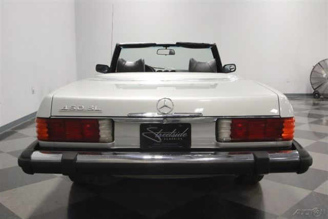 1974 Silver Mercedes-Benz 400-Series