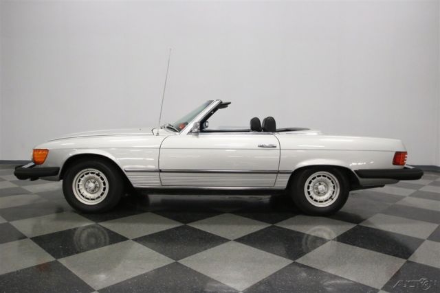 1974 Silver Mercedes-Benz 400-Series