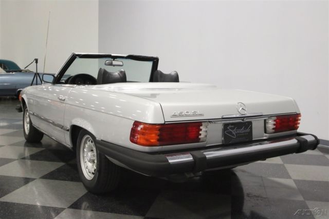 1974 Silver Mercedes-Benz 400-Series