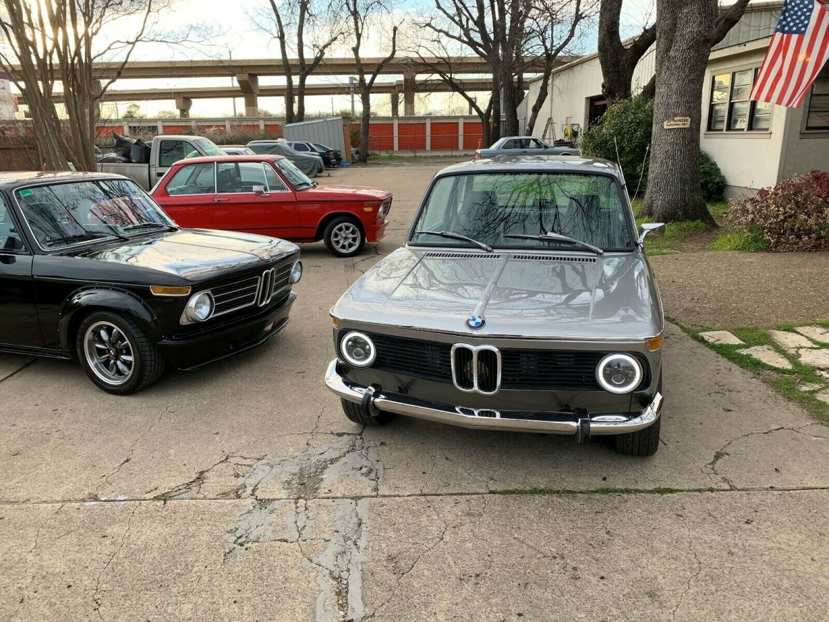 1974 Silver BMW 2002
