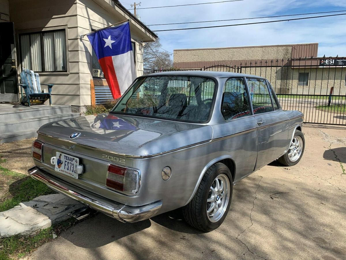 1974 Silver BMW 2002