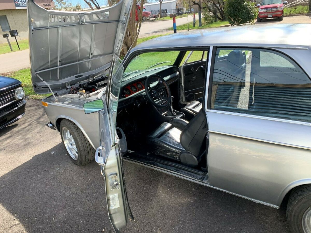 1974 Silver BMW 2002