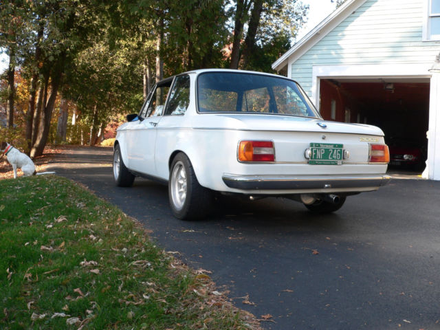 1974 White BMW 2002 Coupe
