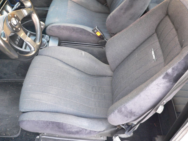 1974 White BMW 2002 Coupe