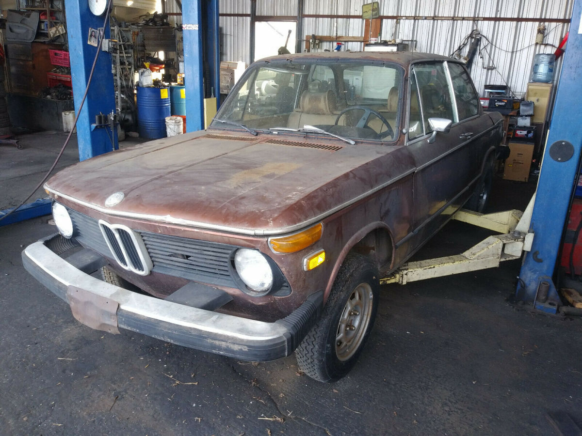 1974 Brown BMW 2002 Coupe