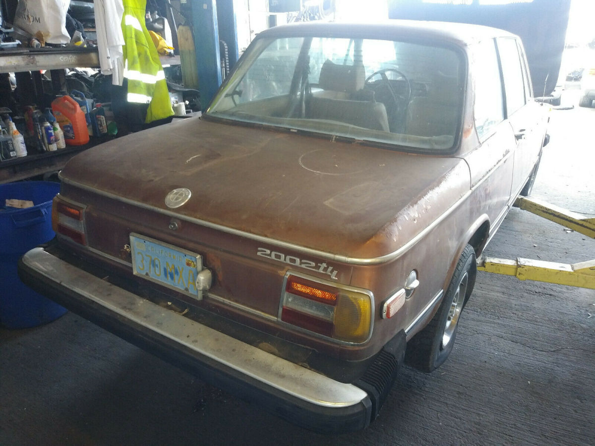 1974 Brown BMW 2002 Coupe