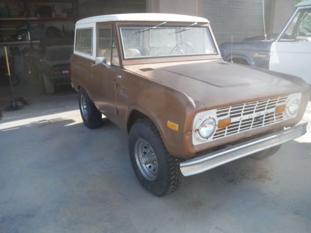 1974 Brown Ford Bronco