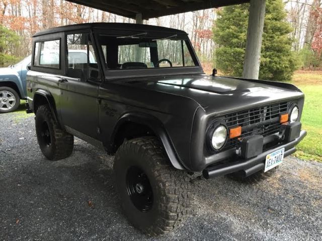 1974 Blue Ford Bronco