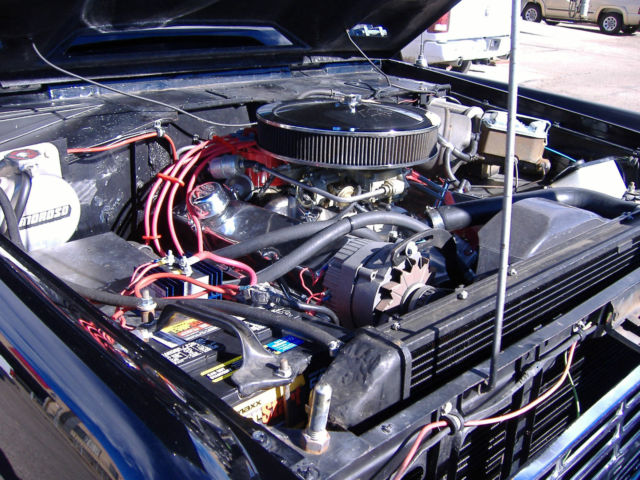 1974 Black &amp- Red Ford Bronco