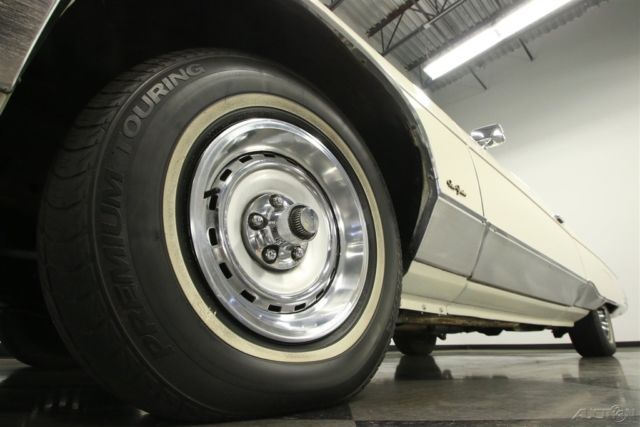 1974 White Chrysler New Yorker