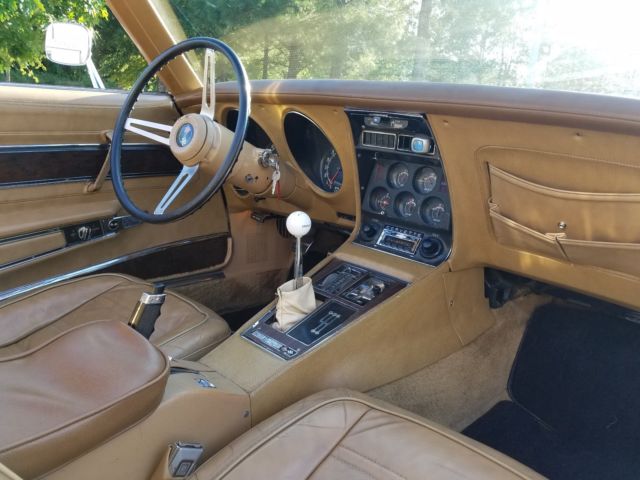 1974 white Chevrolet Corvette Coupe