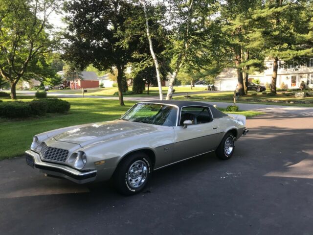 1974 Silver Chevrolet Camaro