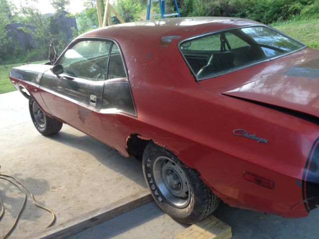 1974 Red Dodge Challenger