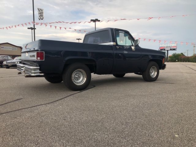 1974 Blue Chevrolet C-10 Regular cab short bed