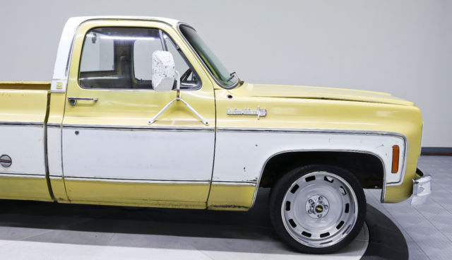 1974 Yellow Chevrolet C-10 Extended Cab Pickup