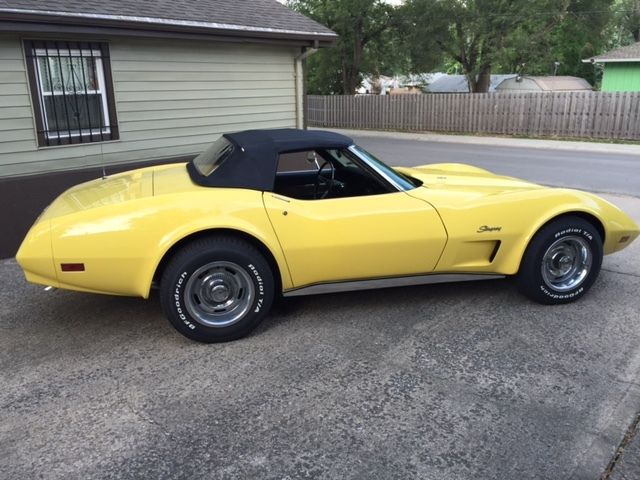 1974 YELLOW Chevrolet Corvette Convertible