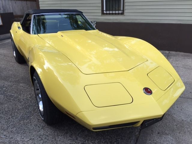 1974 YELLOW Chevrolet Corvette Convertible