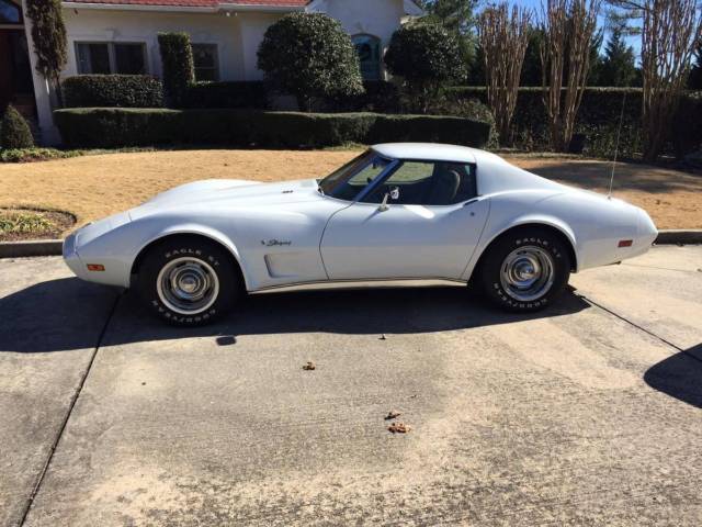 1974 Classic White Chevrolet Corvette Coupe