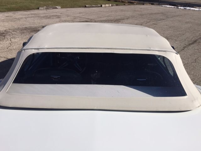 1974 Classic White Chevrolet Corvette