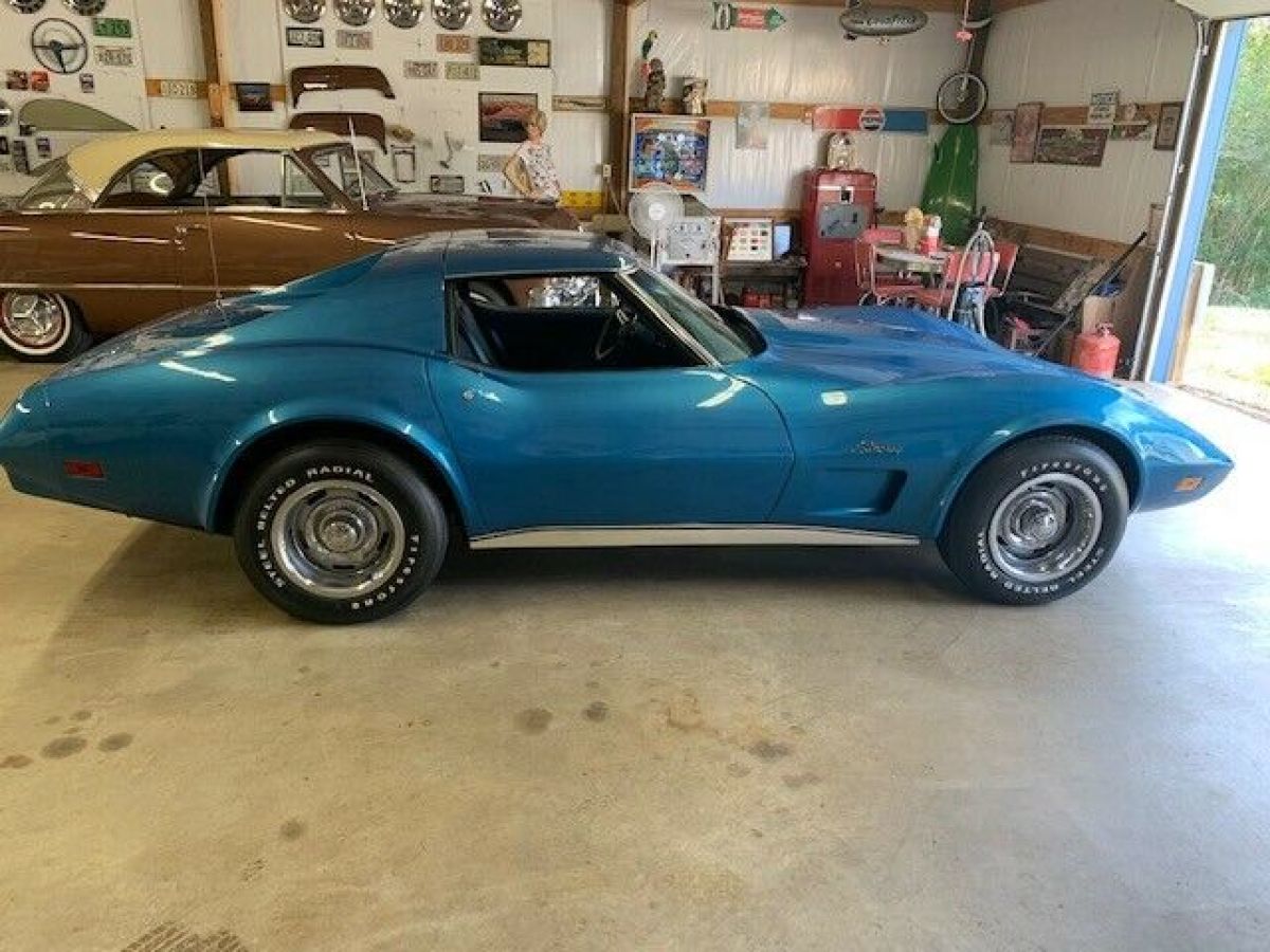 1974 Blue Chevrolet Corvette Coupe