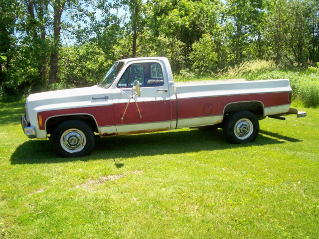 1974 White Chevrolet C-10 Standard Cab Pickup
