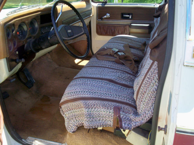 1974 White Chevrolet C-10 Standard Cab Pickup