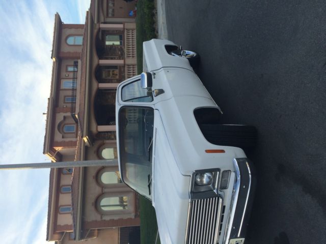 1974 White Chevrolet C-10 Crew Cab Pickup