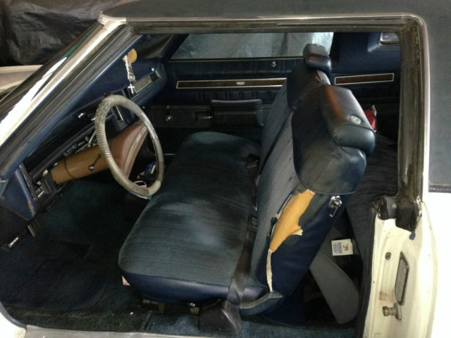 1974 White Chevrolet Impala Coupe