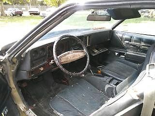 1974 Silver Chevrolet Monte Carlo