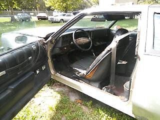 1974 Silver Chevrolet Monte Carlo