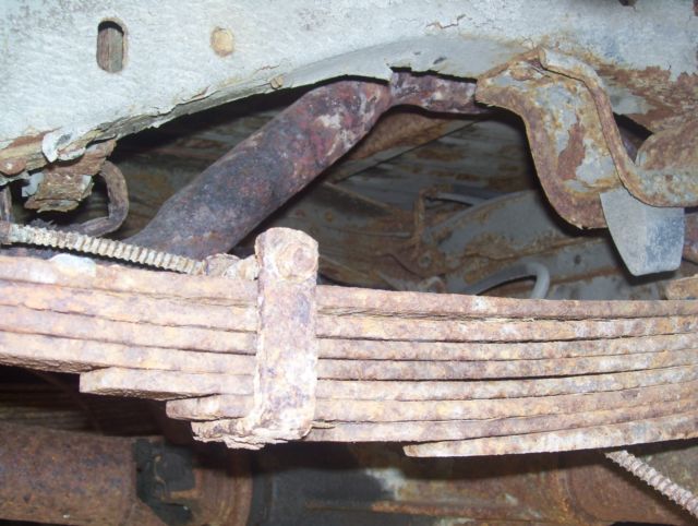 1974 Red Chevrolet Suburban Sedan