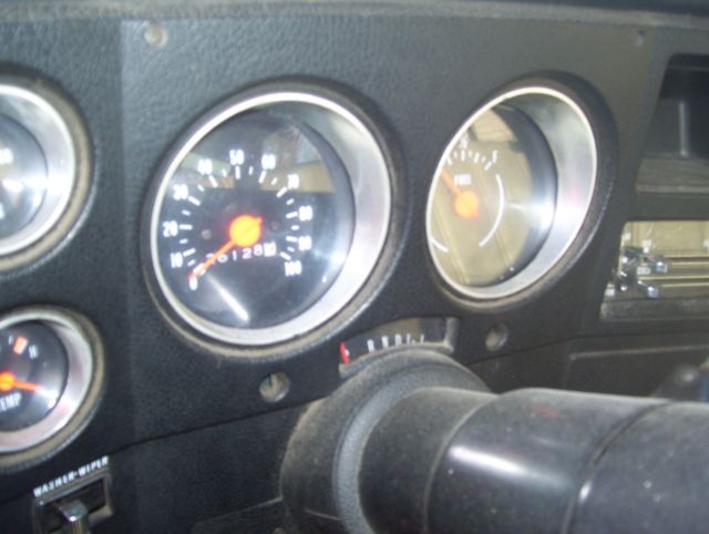 1974 Red Chevrolet Suburban Sedan