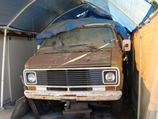 1974 Green Chevrolet G20 Van Van Camper