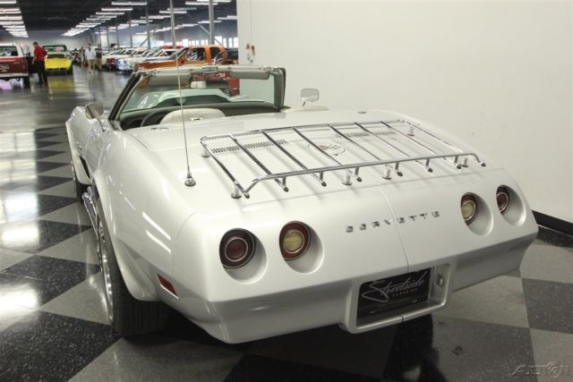 1974 White Chevrolet Corvette