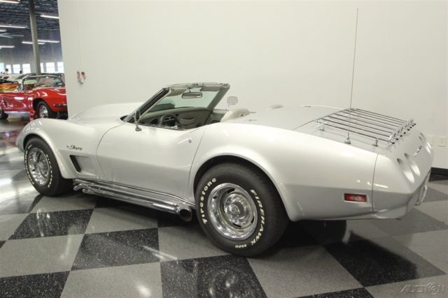 1974 White Chevrolet Corvette