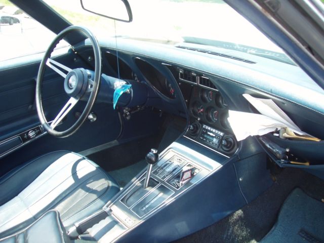 1974 White Chevrolet Corvette