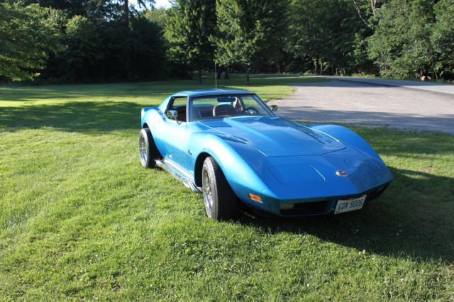 1974 Blue Chevrolet Corvette T-top