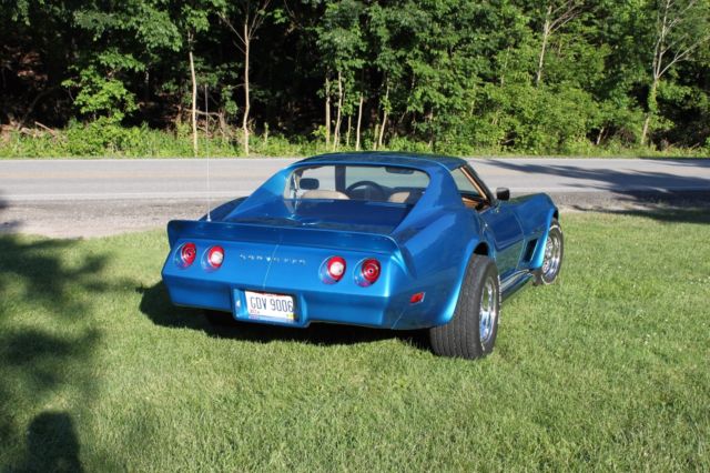 1974 Blue Chevrolet Corvette T-top