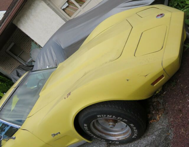 1974 Yellow Chevrolet Corvette Coupe T TOP