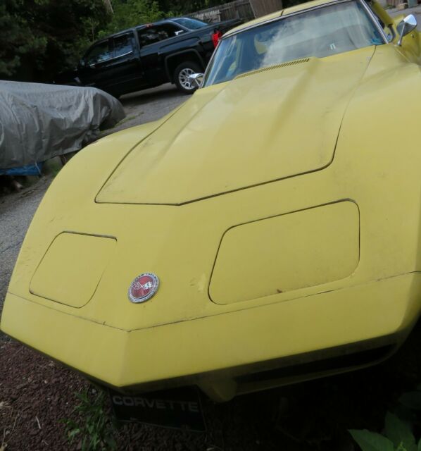 1974 Yellow Chevrolet Corvette Coupe T TOP
