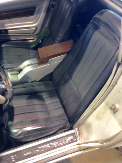 1974 Silver Chevrolet Corvette Coupe