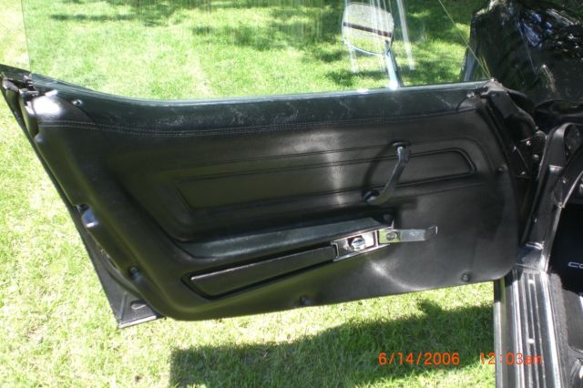 19740000 Black Chevrolet Corvette Coupe