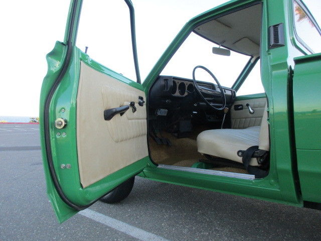 1974 Green Nissan Other Pickups Cab & Chassis