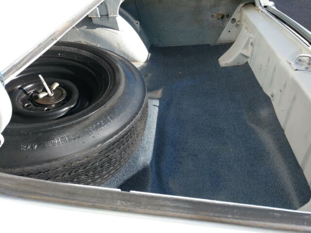 1974 White Dodge Charger 2dr hardtop