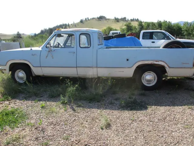 1974 Dodge D100 Club Cab 318/727 for sale: photos, technical ...