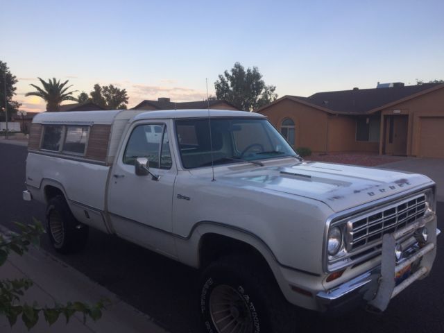 1974 Dodge Power Wagon