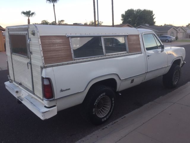 1974 Dodge Power Wagon