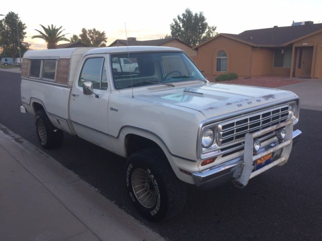 1974 Dodge Power Wagon